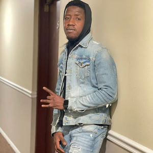 Meet your Posher, Moussa